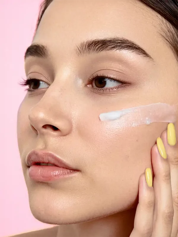 Ultralite Moisturiser - Image 4